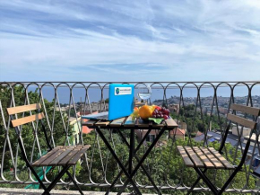 House Blue Sky by Holiday World, Genova